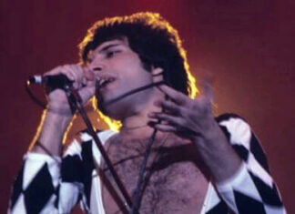 Freddie Mercury est emporté par la maladie en 1991 freddie mercury