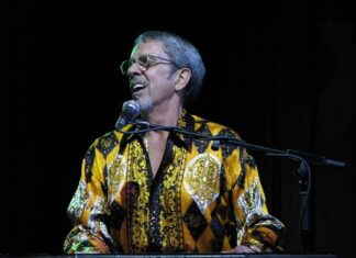 Bobby Whitlock, légende de Derek and the Dominos, s’éteint à 77 ans Bobby Whitlock