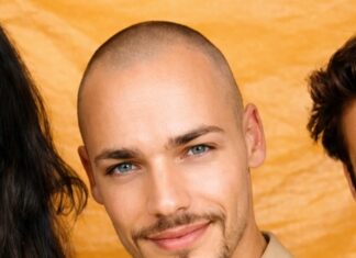 Mort d’Olivier Robert (alias Andrew MacCarthy, ex-G-Squad) : l’artiste retrouvé sans vie à 52 ans Olivier Robert GSQUAD