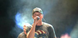 Mort de Brad Arnold : le chanteur et cofondateur de 3 Doors Down décédé à 47 ans Brad Arnold